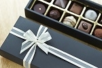 De délicieux chocolats personnalisés avec votre logo : un cadeau d’affaires de bon goût